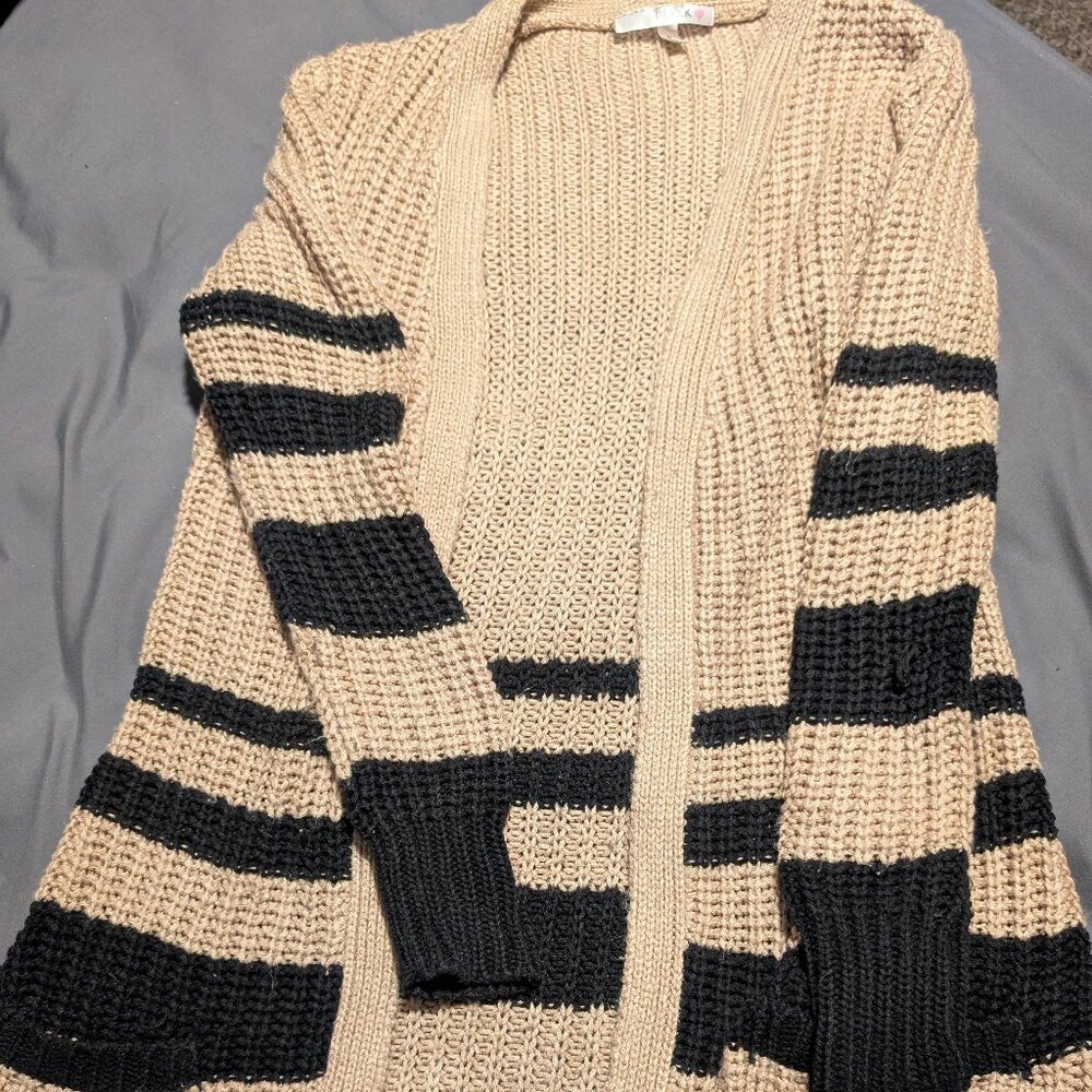 Previously Loved | I'm in Love with Derek Tan and brown cardigan, size L